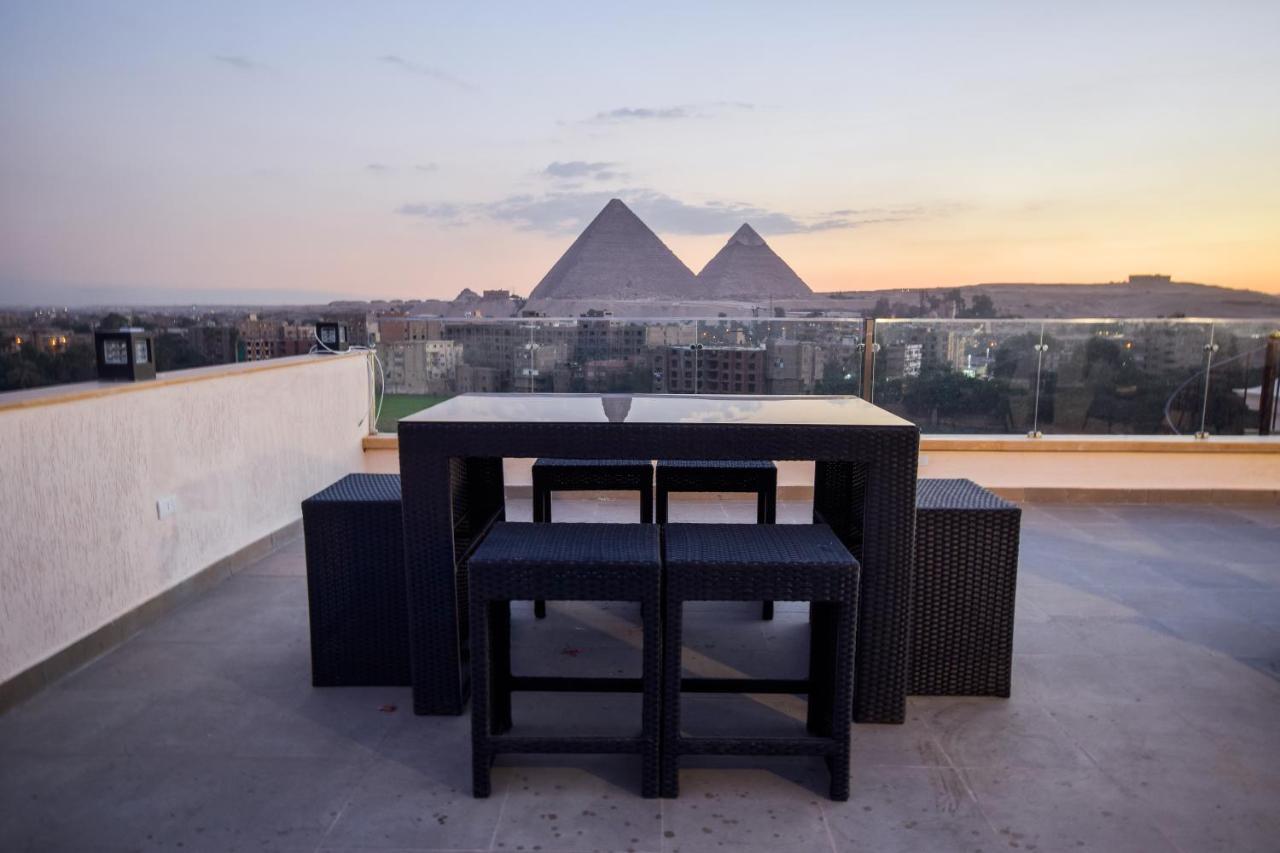 New Pyramid Quen Hotel Il Il Cairo Esterno foto